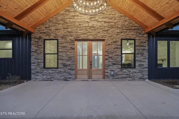 Johnson City, TN 37615,260 Shannon View Rd