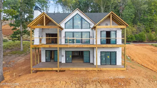 Loudon, TN 37774,758 Blackrock Run