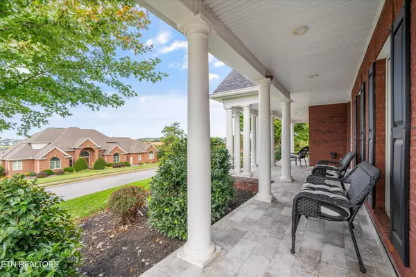 Knoxville, TN 37922,12630 Bayview DR