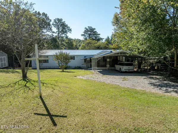 759 Thorn Grove PIKE, Strawberry Plains, TN 37871