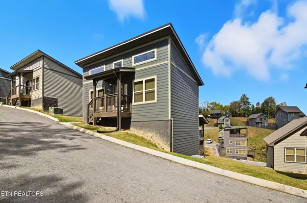 Sevierville, TN 37862,1654 Veterans Blvd