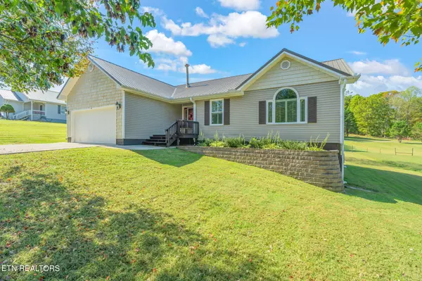 110 McKinney DR, Madisonville, TN 37354