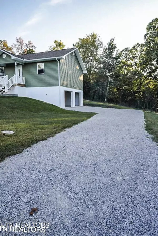 Rockwood, TN 37854,409 Martin Rd