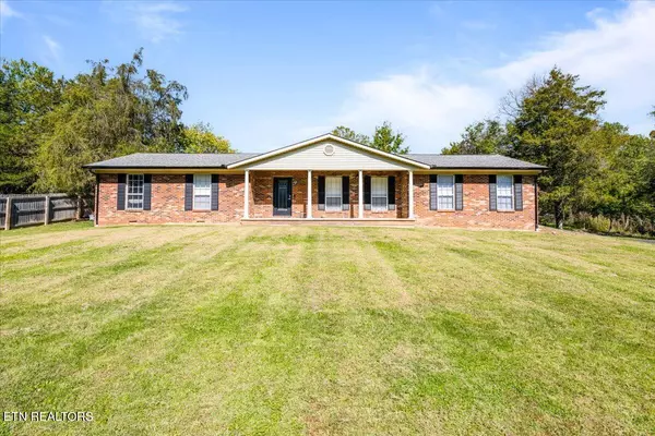 238 Kimberly Rd, Lafollette, TN 37766