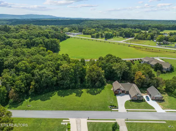 Crossville, TN 38555,0.49 ac Tomlon Rd