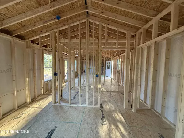 Tellico Plains, TN 37385,6778 Hwy 360