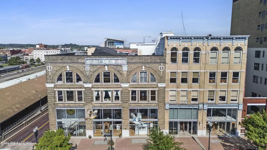 100 Gay St #305, Knoxville, TN 37902