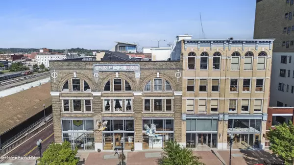 100 Gay St #305, Knoxville, TN 37902