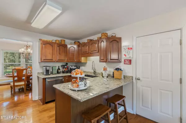 Powell, TN 37849,256 Country Run CIR