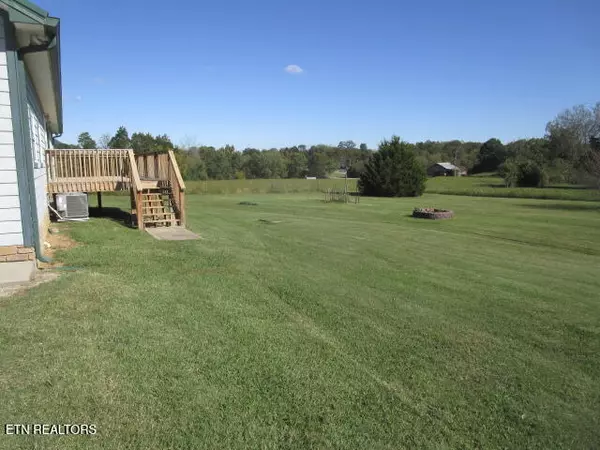 Corryton, TN 37721,9352 Davis DR
