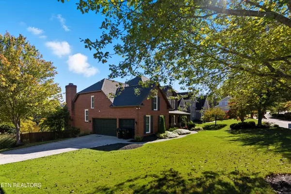 Knoxville, TN 37938,2800 Green Heron Blvd