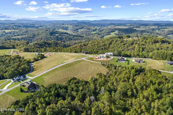 New Tazewell, TN 37825,164 Feldspar Rd