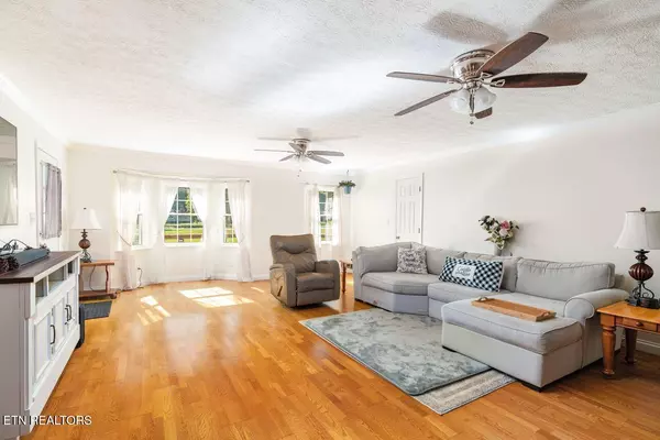 Kingston, TN 37763,103 Browder DR