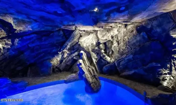 Sevierville, TN 37862,1215 Bird Nest WAY