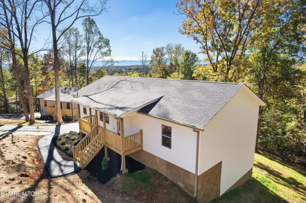 New Market, TN 37820,117 Walk in the Trees DR