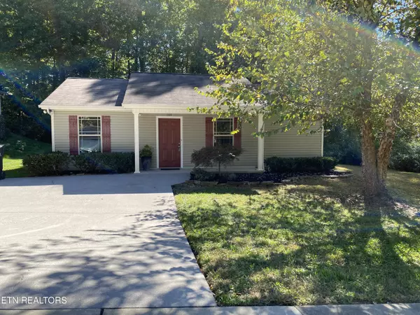 Knoxville, TN 37909,5930 Bearden View LN