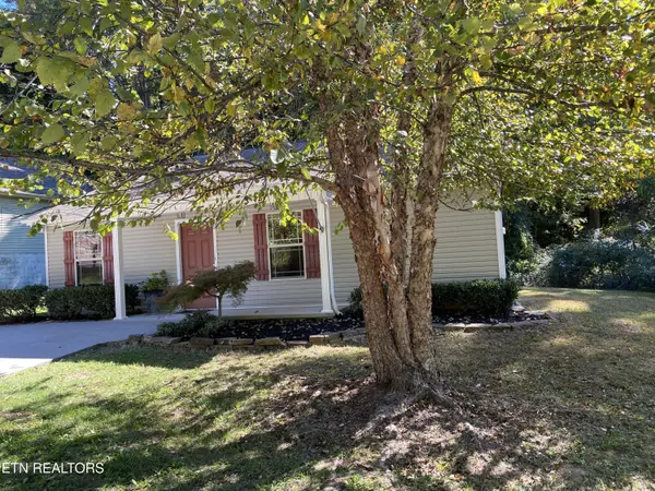 Knoxville, TN 37909,5930 Bearden View LN
