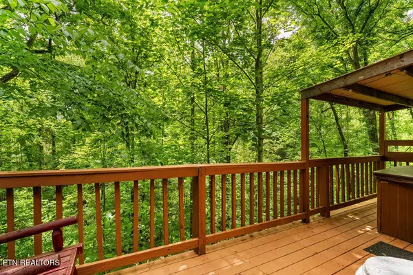 Sevierville, TN 37876,1452 Cupid WAY