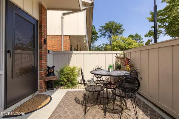 Pigeon Forge, TN 37863,2806 Suncrest Rd #6