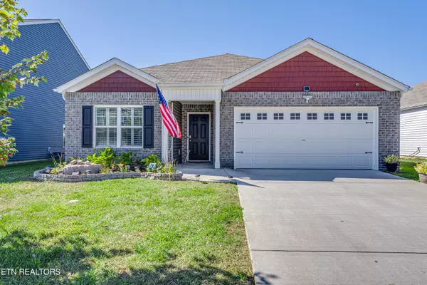 7531 Game Bird St, Corryton, TN 37721