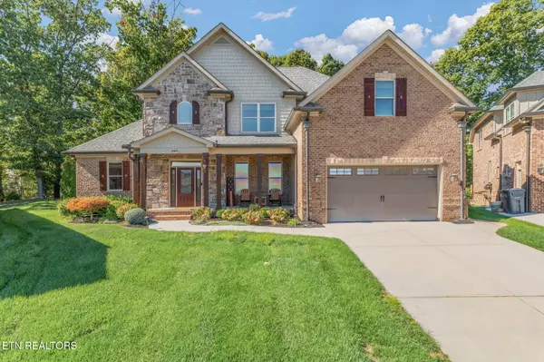 601 Blowing Rock LN, Knoxville, TN 37922