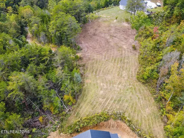 Sevierville, TN 37876,220 Pheasant CT