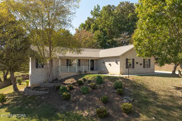 547 Gazebo Overlook DR, Seymour, TN 37865