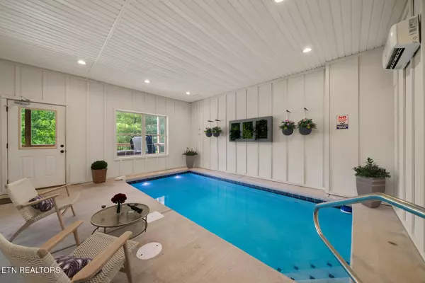 Sevierville, TN 37862,3448 Smoky Ridge Way