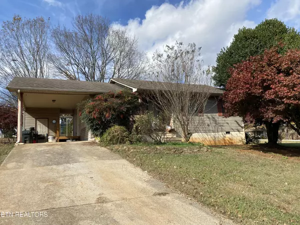 102 County Road 143, Riceville, TN 37370