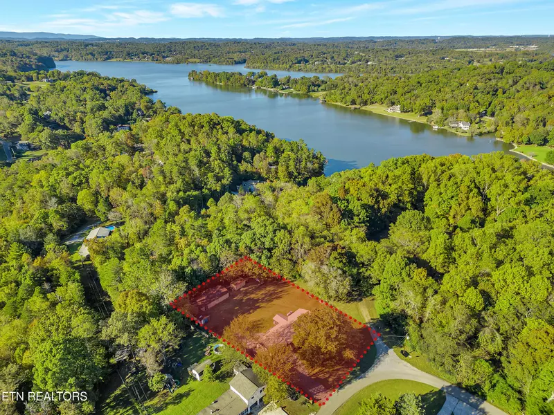 4868 TVA Lab Rd, Louisville, TN 37777