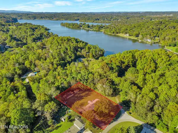 4868 TVA Lab Rd, Louisville, TN 37777