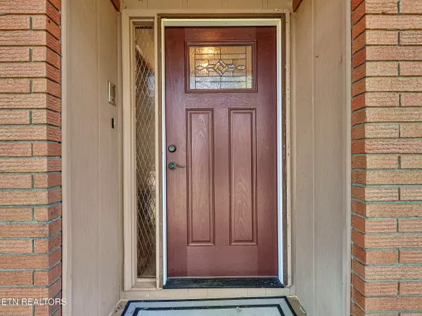 Louisville, TN 37777,4868 TVA Lab Rd