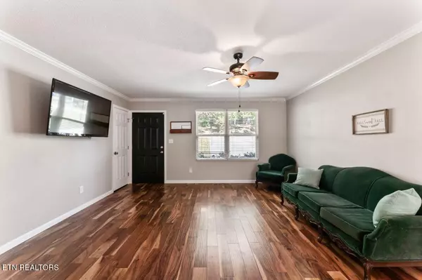 Oak Ridge, TN 37830,461 Robertsville Rd