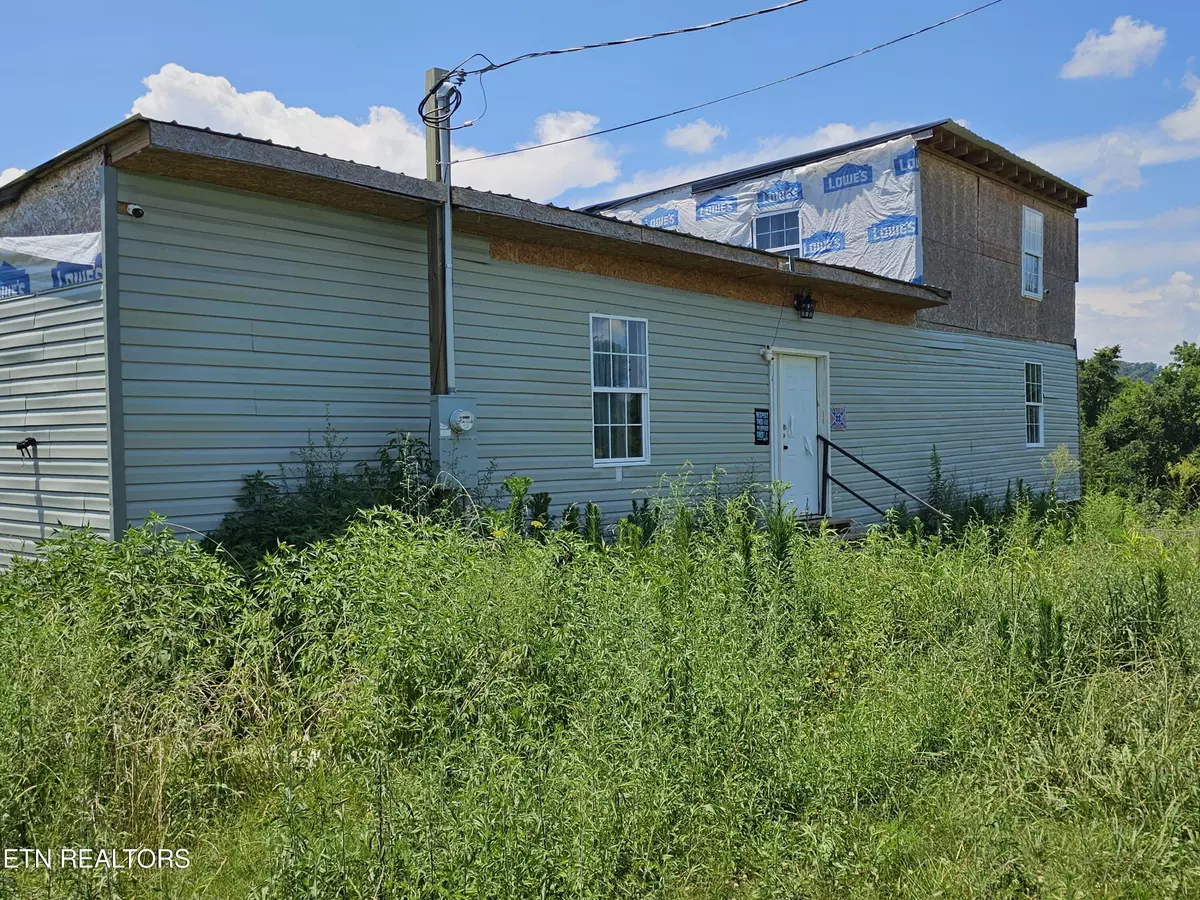 Tellico Plains, TN 37385,400 Shaddon Rd