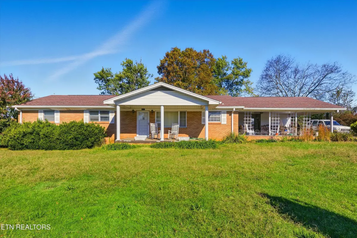 Maryville, TN 37804,3521 Sevierville Rd