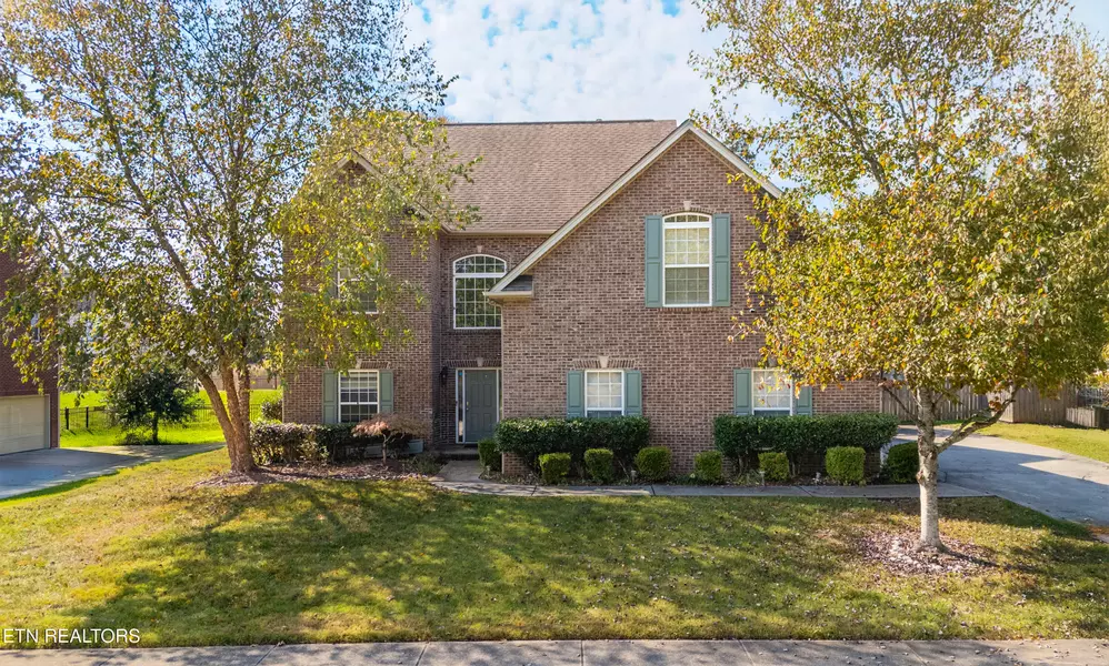 1313 Harrison Glen LN, Knoxville, TN 37922