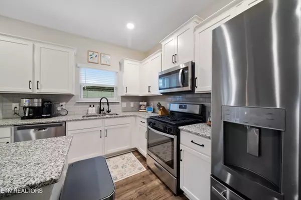 Oak Ridge, TN 37830,192 Centennial Village DR