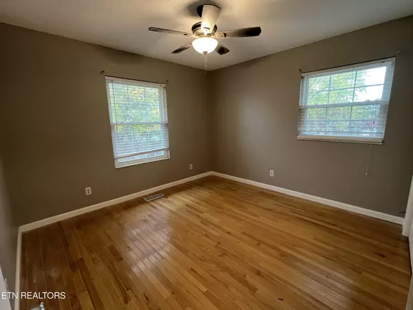 Maryville, TN 37803,2805 Big Bend DR