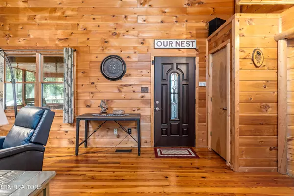 Townsend, TN 37882,7217 Old Tuckaleechee Rd