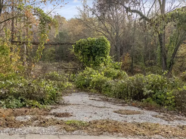 Maryville, TN 37803,2110 Bob Irwin Rd