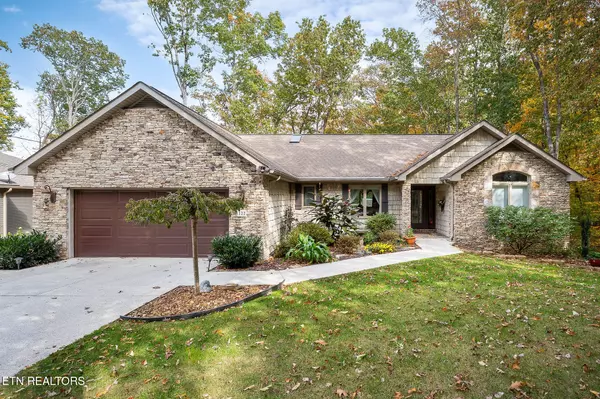 122 Pineridge LOOP, Crossville, TN 38558