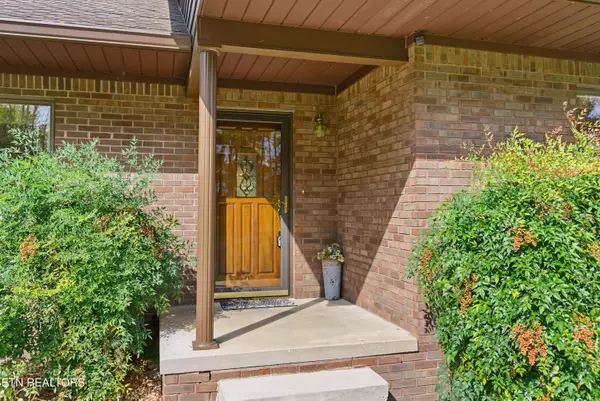Maynardville, TN 37807,122 Fox Hunter Rd