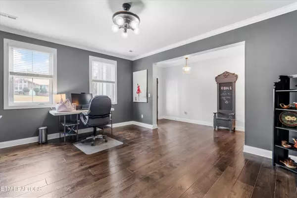 Knoxville, TN 37909,509 Broome Rd