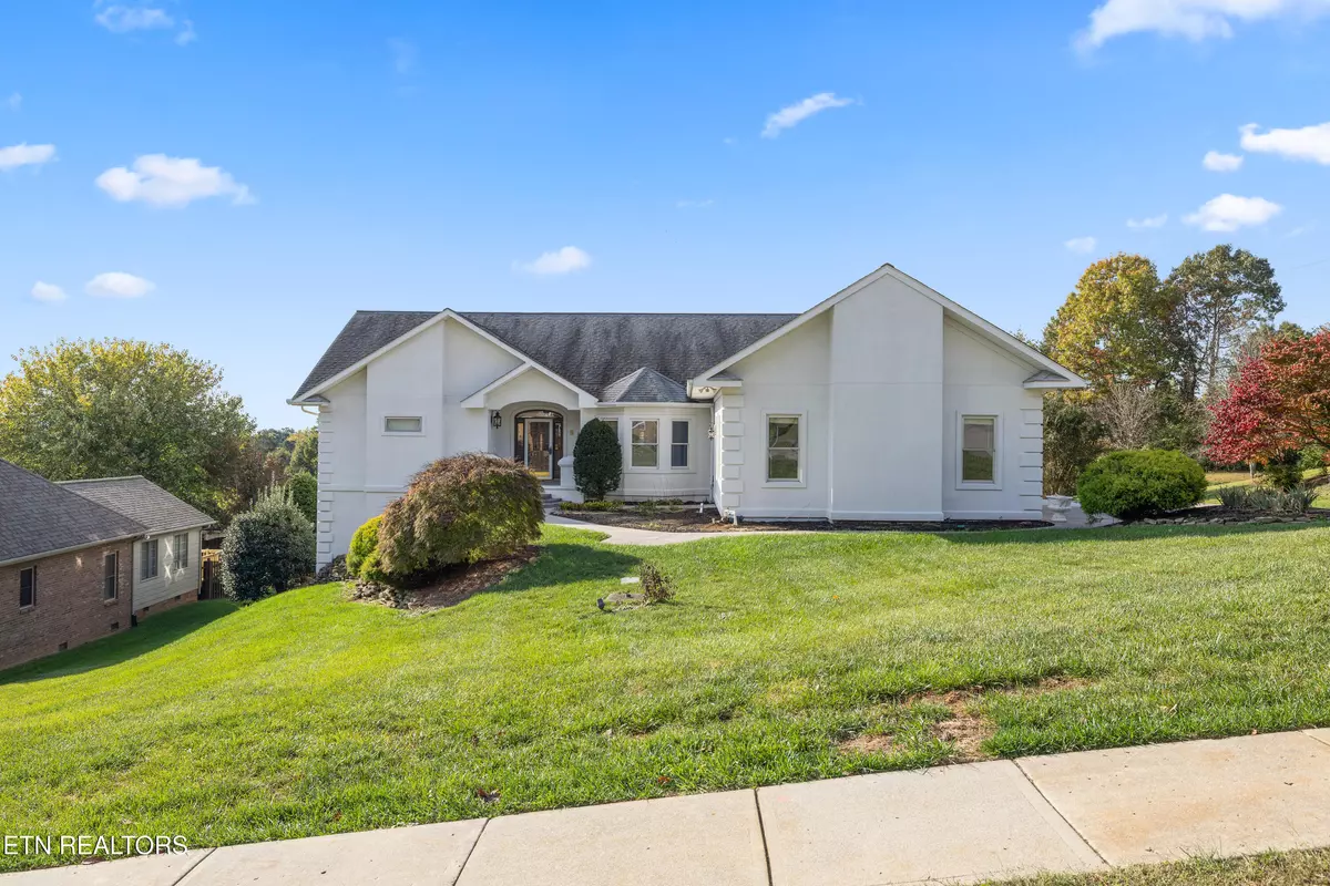 Knoxville, TN 37918,5439 Kesterbrooke Blvd