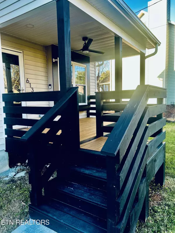 Knoxville, TN 37934,613 Blackburn DR