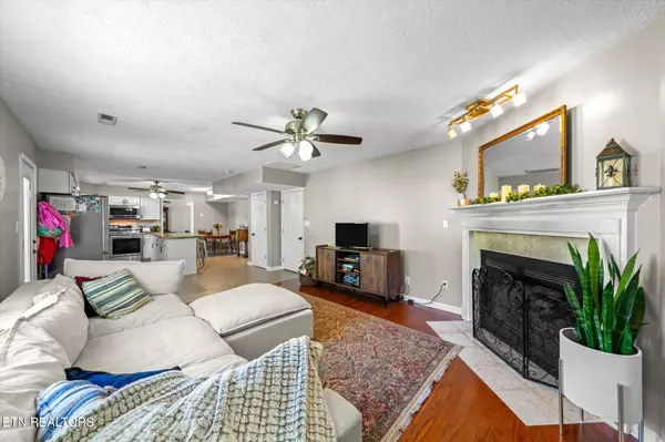 Knoxville, TN 37921,5335 Amherst Woods LN