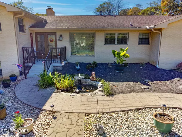 Lenoir City, TN 37772,1022 Muddy Creek Rd