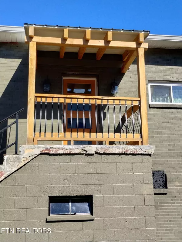 Oliver Springs, TN 37840,213 Kingston Ave