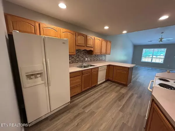 Knoxville, TN 37921,5240 Avery Woods LN