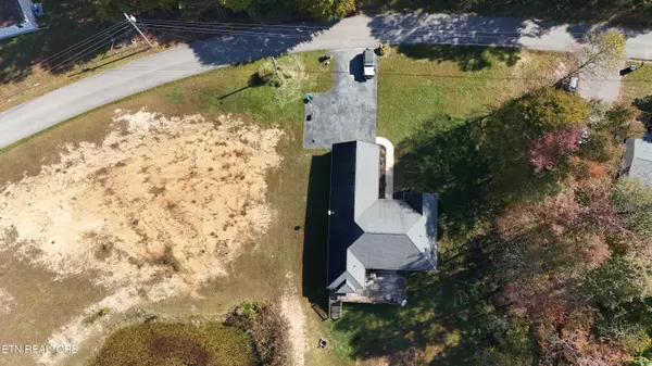 Oneida, TN 37841,1050 Jane Phillips Rd